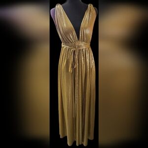 Elegant Gold Evening Gown
